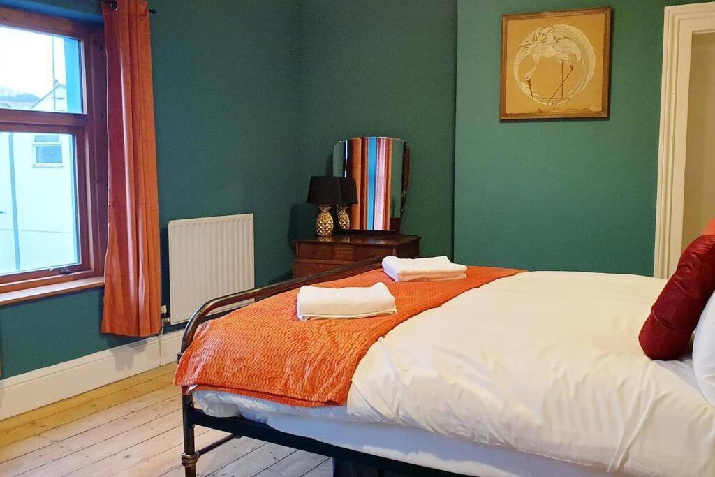 Gorgeous Victorian House Sleeps 6 In Cardiff Villa Exterior photo