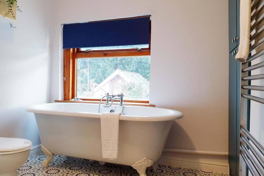 Gorgeous Victorian House Sleeps 6 In Cardiff Villa Exterior photo