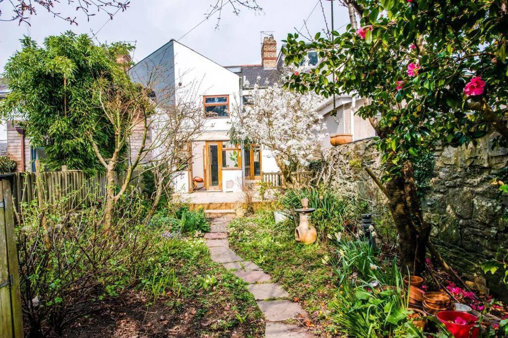 Gorgeous Victorian House Sleeps 6 In Cardiff Villa Exterior photo