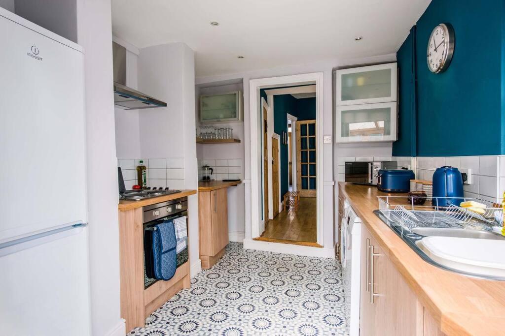 Gorgeous Victorian House Sleeps 6 In Cardiff Villa Exterior photo
